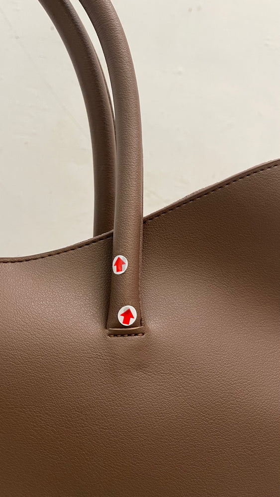 SAMPLE/DEFECT SALE - Madden Bag in Mocca