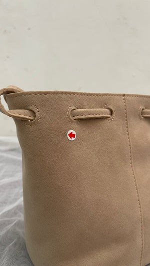 SAMPLE/DEFECT SALE - Taffy Bucket Bag in New Sand