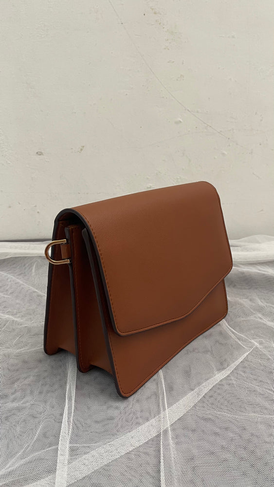 SAMPLE/DEFECT SALE - Petra Bag in Brown Tan