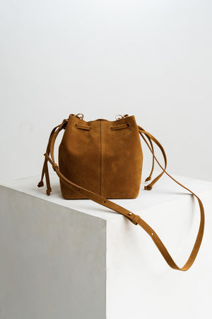 Taffy Bucket Bag in Honey