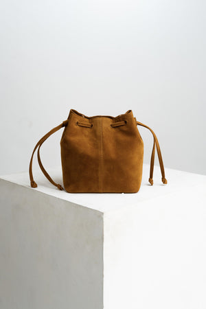 Taffy Bucket Bag in Honey