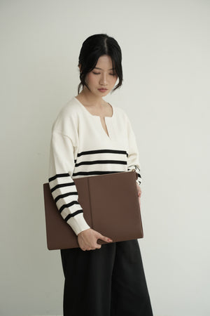 Gia Laptop Sleeve in Brunette