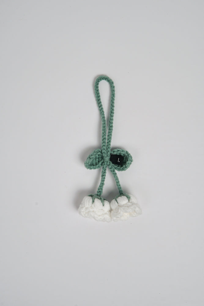 Bell Flower Handle Hugger in White - Small