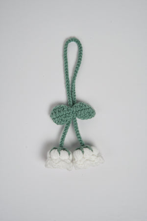 Bell Flower Handle Hugger in White - Small