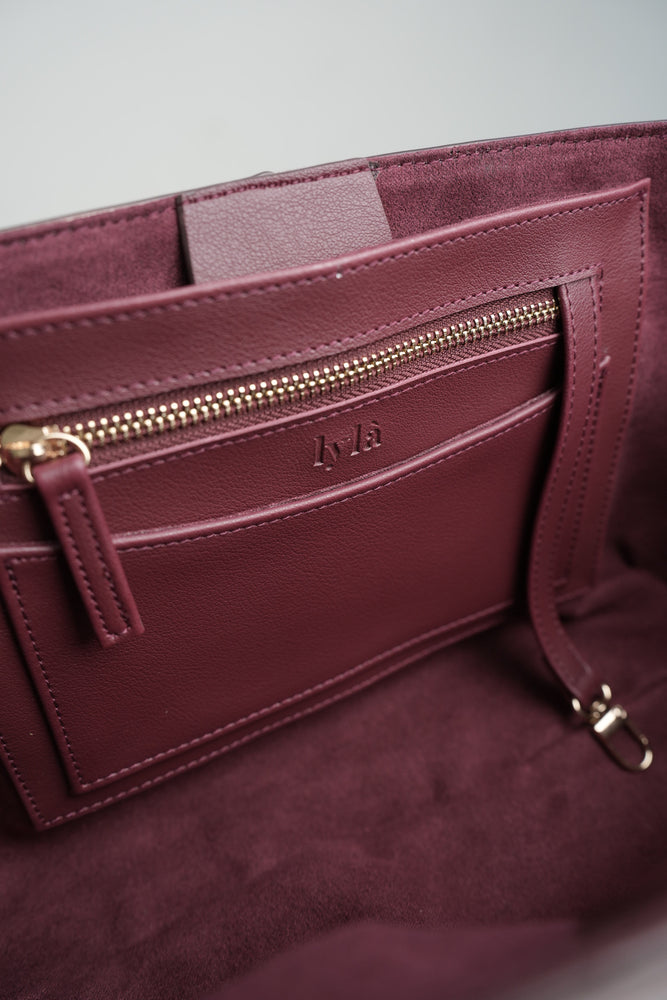 Tortee Baguette Bag in Red Wine