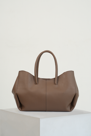 Madden Bag in Mocca