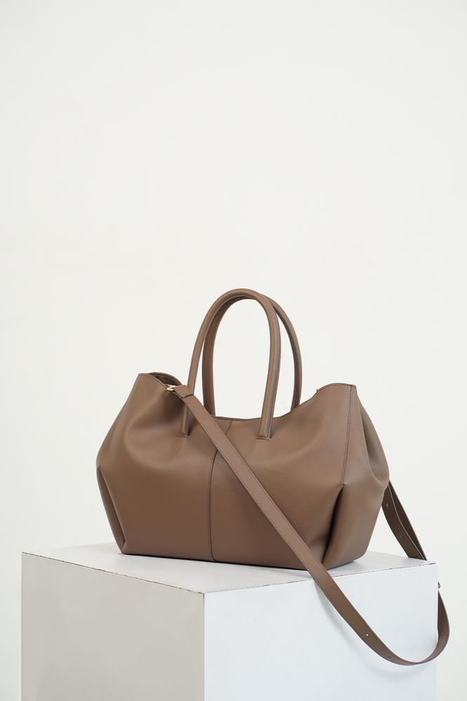 Madden Bag in Mocca