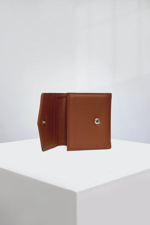 Simon Wallet in Tan