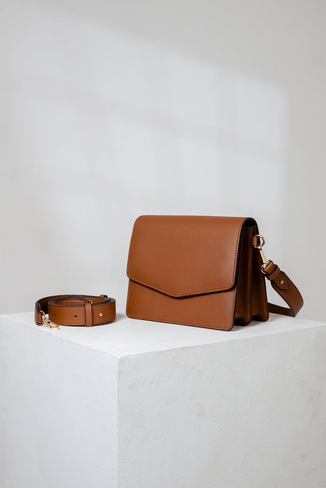 Petra Bag in Brown Tan