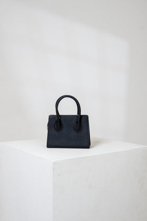 Lynn Mini Bag in Black