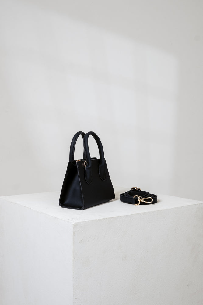 Lynn Mini Bag in Black