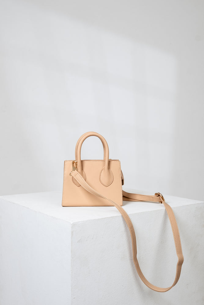 Lynn Mini Bag in Cream